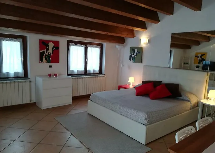 アパート Rovelli *